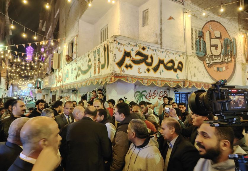 محافظ القاهرة ووزير الشباب يتفقدا اخر تجهيزات إفطار  15 رمضان 
