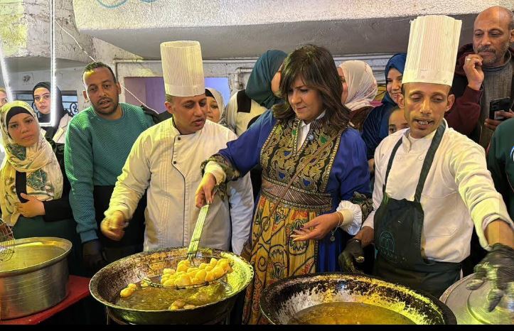 أهالي عزبة حمادة وحفل إفطار 15 رمضان في المطرية 