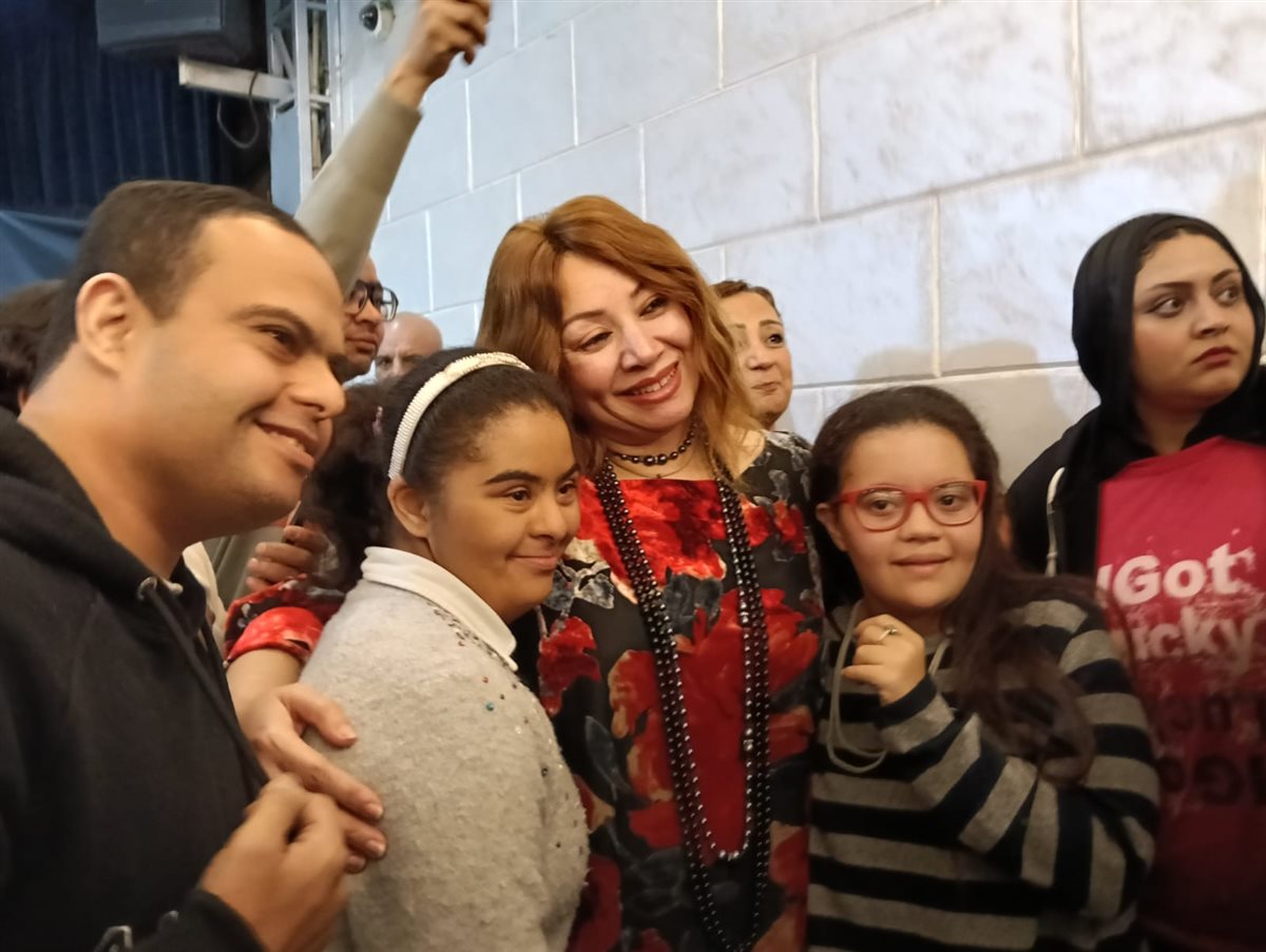 إفطار الأيتام بقصر السينما