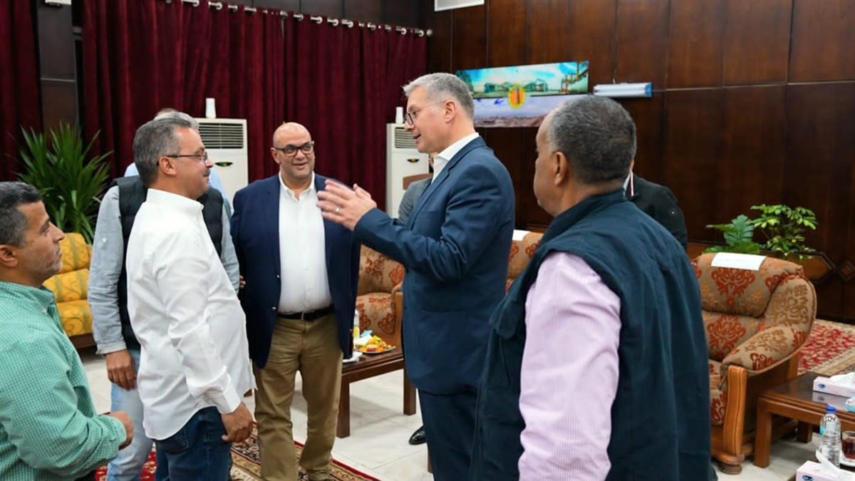 جانب من زيارة وزير البترول لشركتى جابكو والعامة للبترول بمنطقة خليج السويس