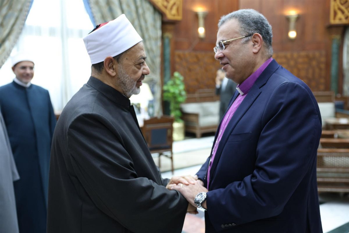 شيخ الأزهر يستقبل رئيس الطائفة الإنجيليَّة والوفد المرافق له للتَّهنئة بعيد الفطر