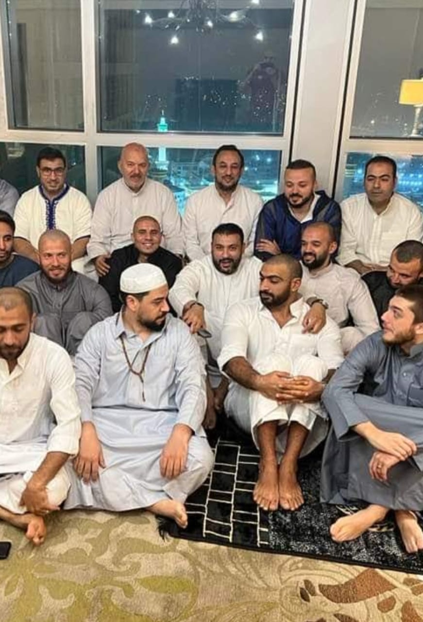 صناع الصلب يقضون ليالى رمضان بالسعوديه