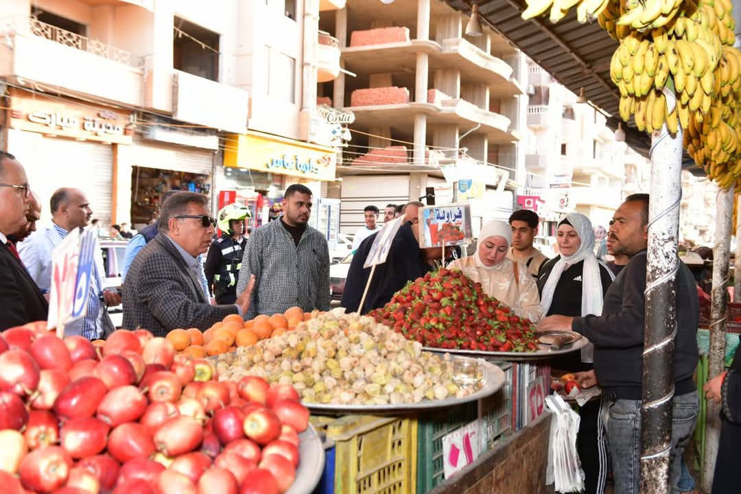 المحافظ يتابع اجراءات إزالة المنفذ المخالف