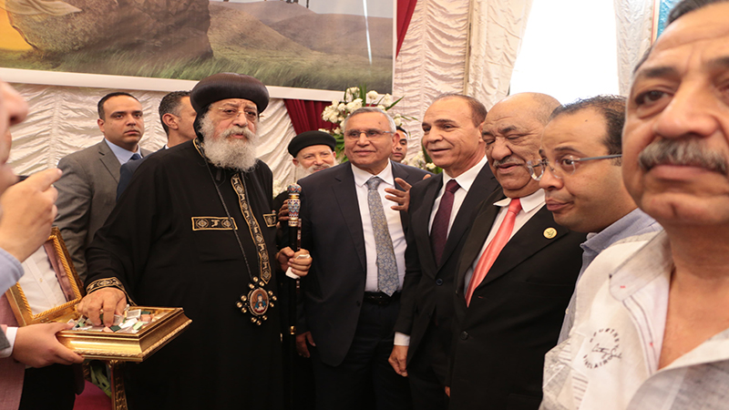 رئيس الوفد (2)