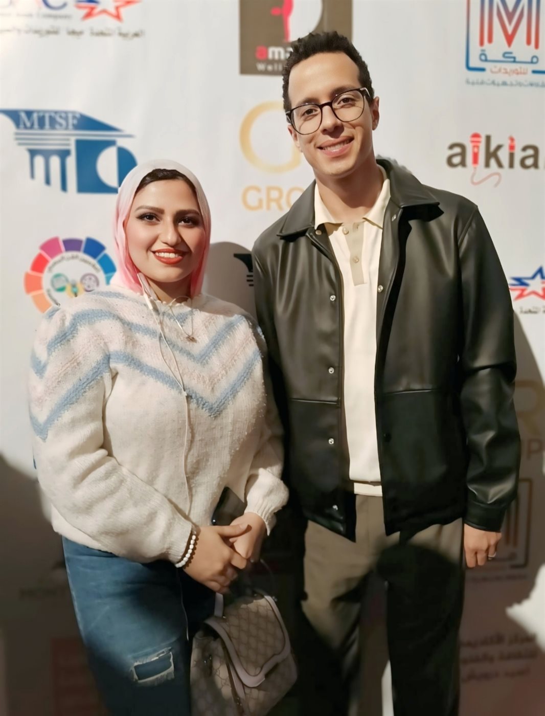 طه دسوقي ومحررة الوفد 