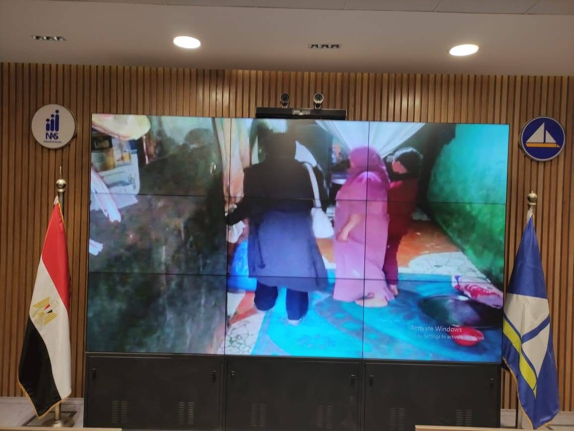 6963415D-9754-4F2A-85B6-3238B0B41577