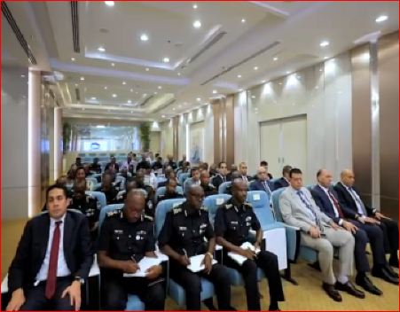 وفد أمني إفريقي في أكاديمية الشرطة 