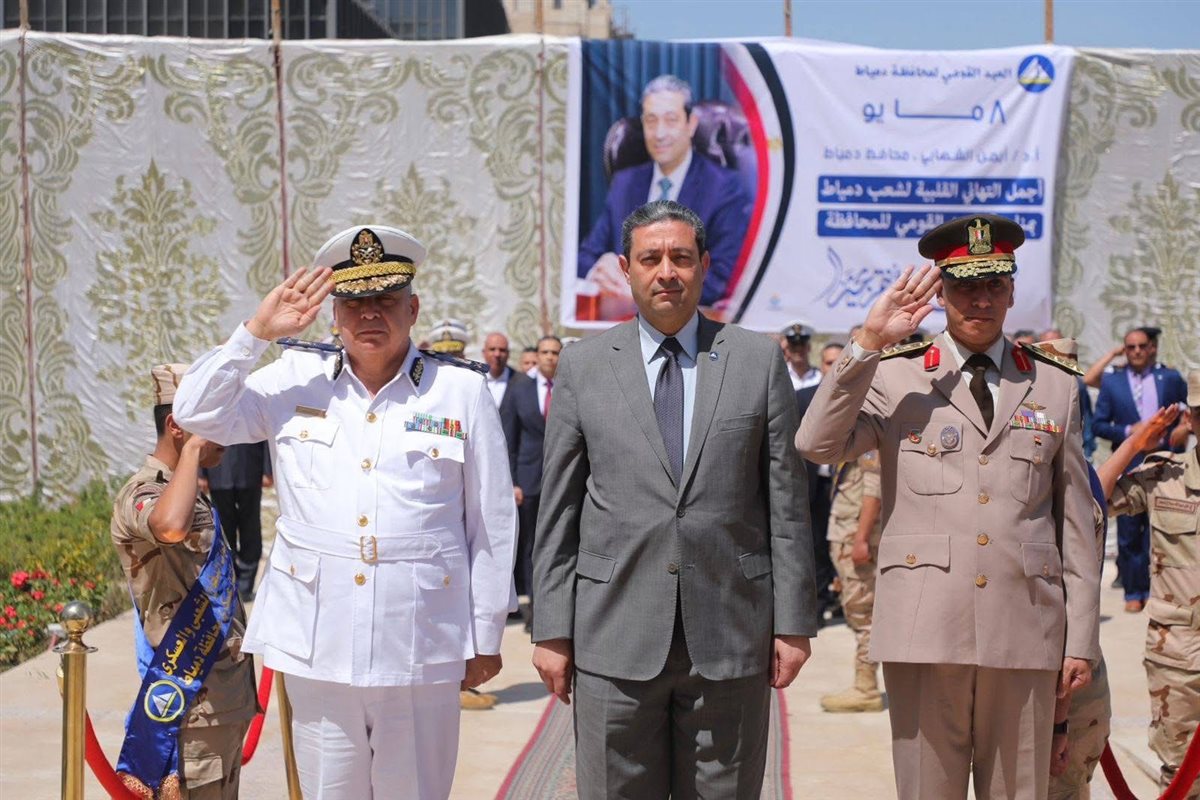 4AEC1B86-A62E-4E75-93B1-93F5476E6C69