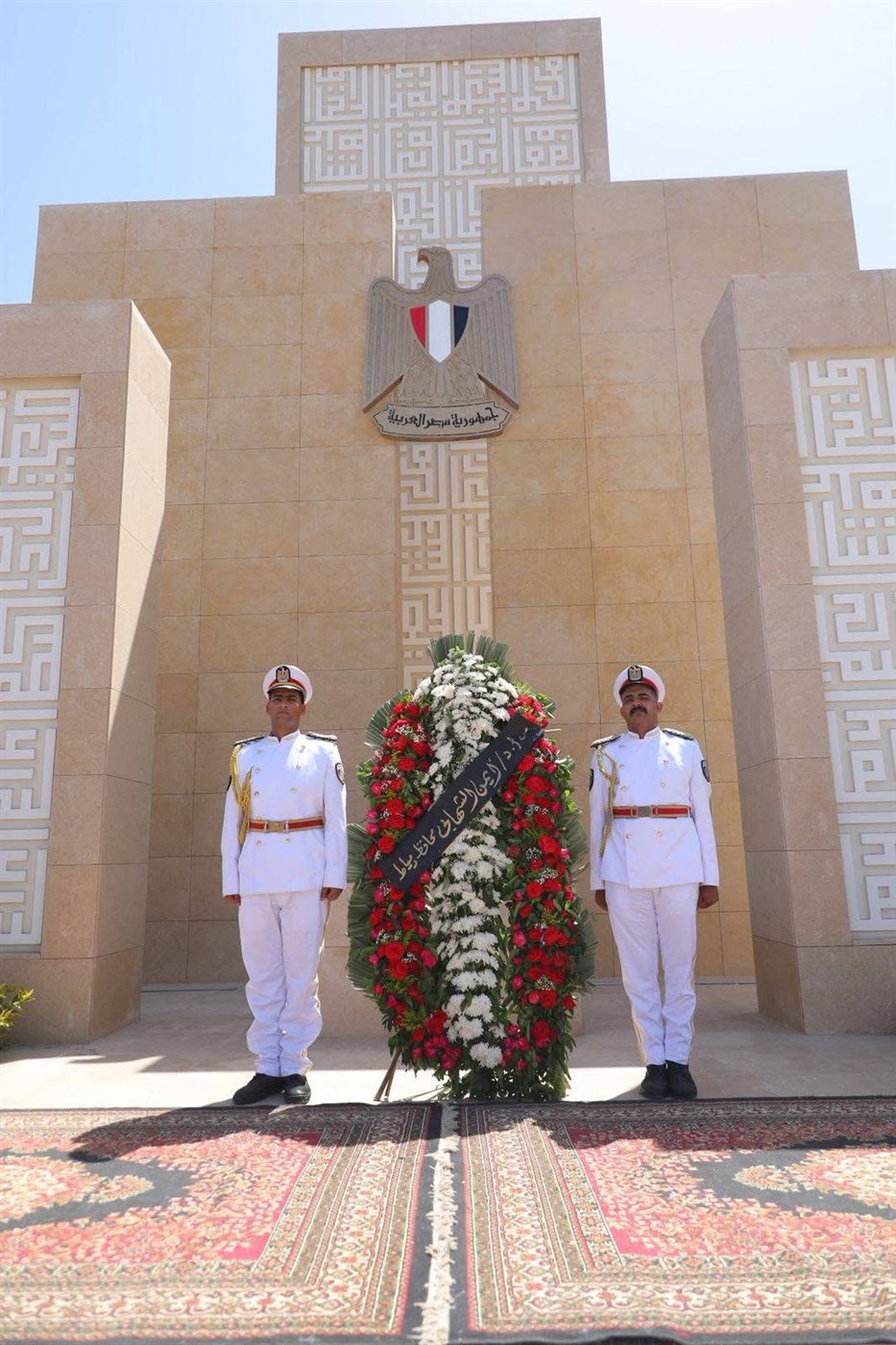 60767DE7-5BD7-4DC0-8EB7-7DBC7A0DD30A