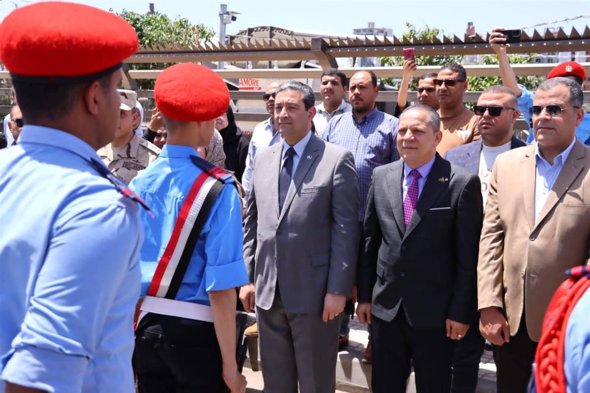 4D8AF17E-B11C-4BA2-8B7C-DE450DB9B345