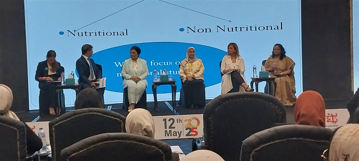 &nbsp;الدكتور خالد عبدالغفار وزير الصحة واسكان