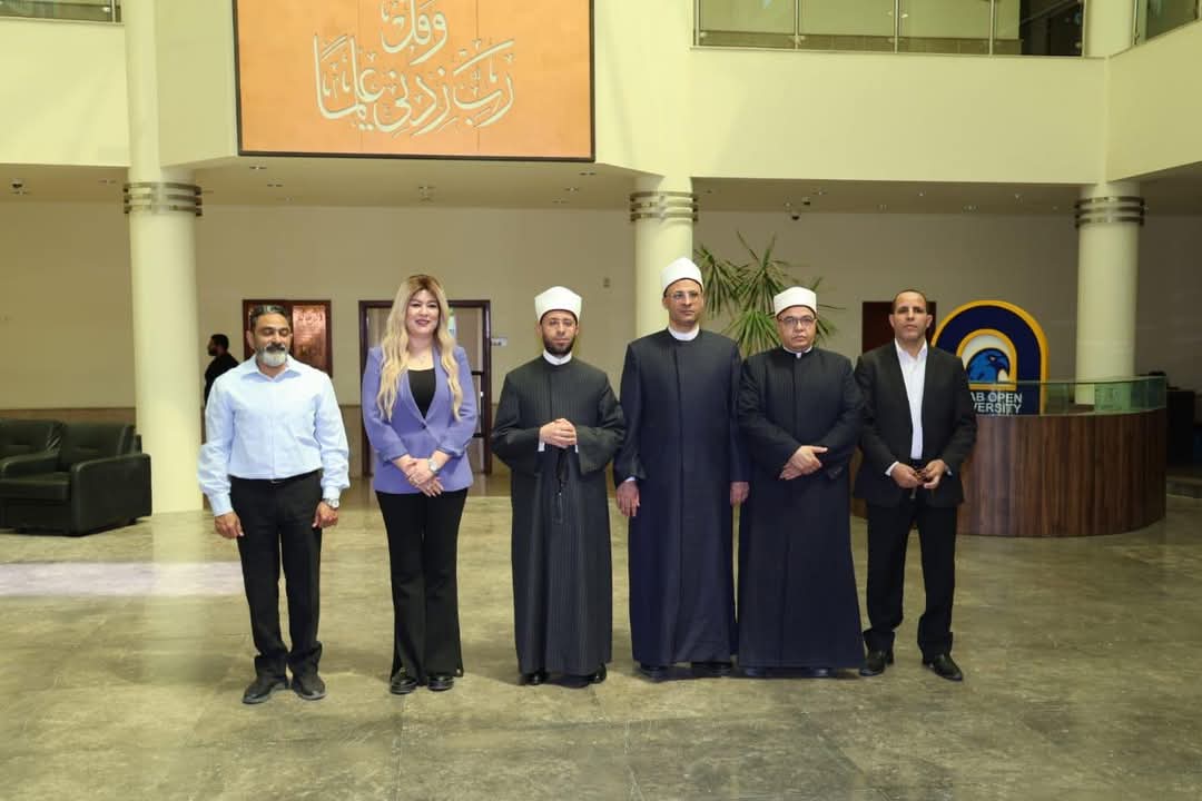 وزير الأوقاف في الجامعة العربية المفتوحة