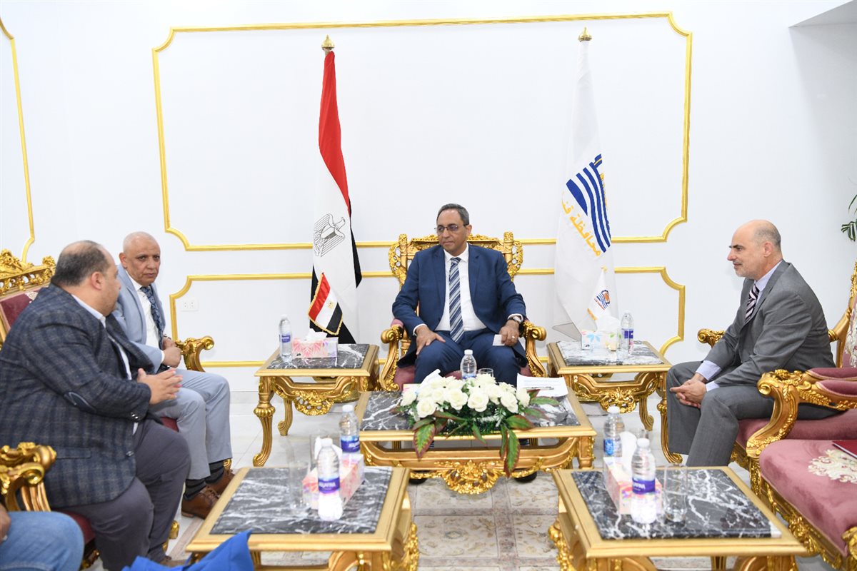 اللقاء