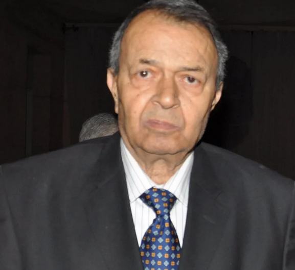 عاطف مصطفى إسماعيل