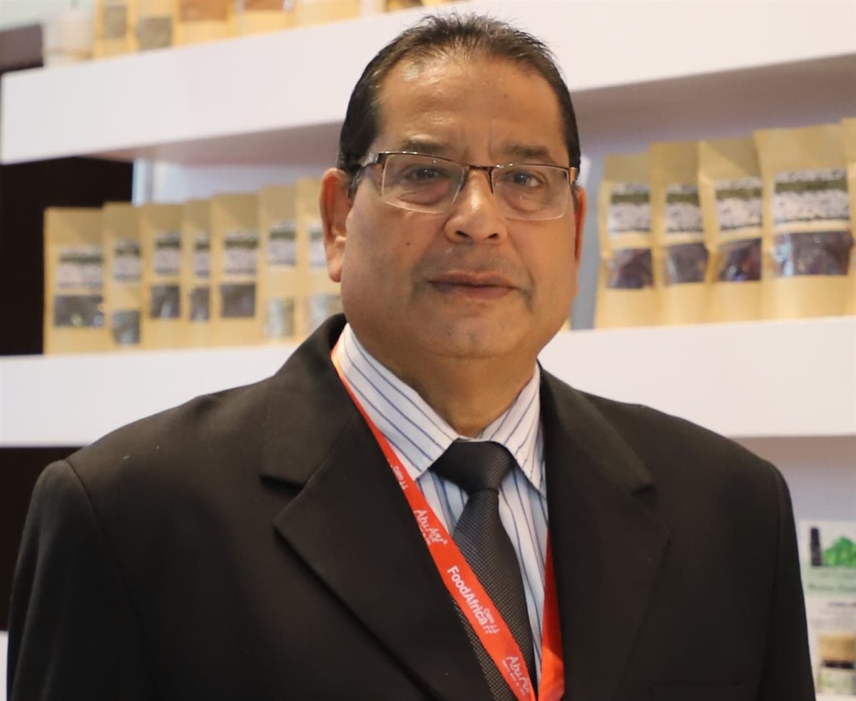 د. مصطفى خليل