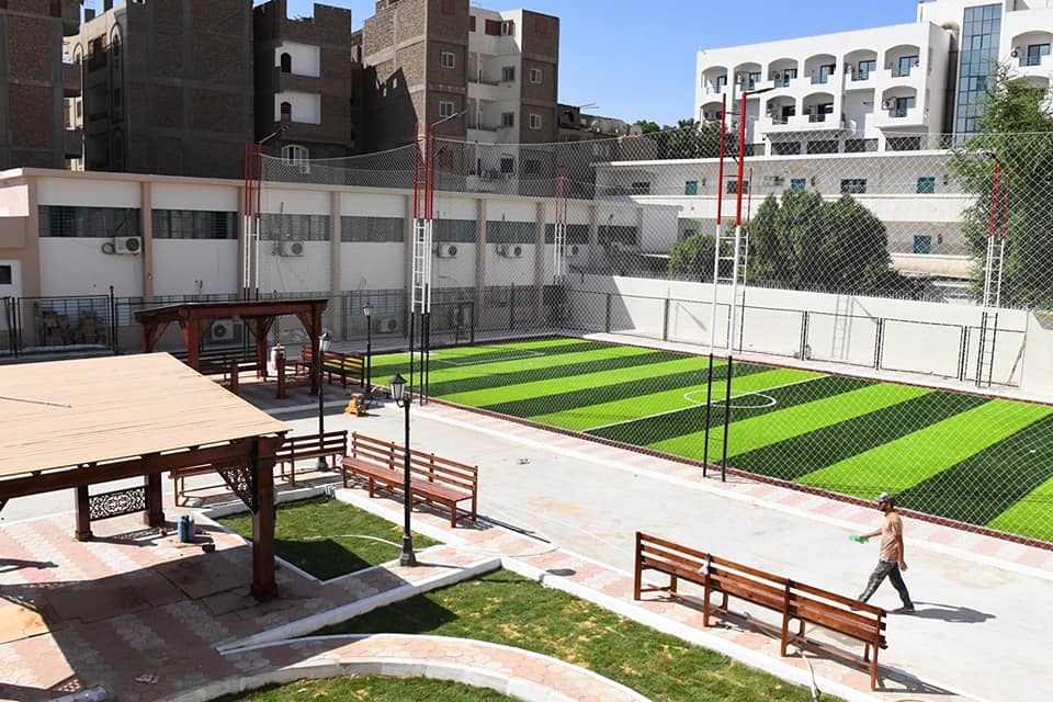 ملعب مركز عزيمة 