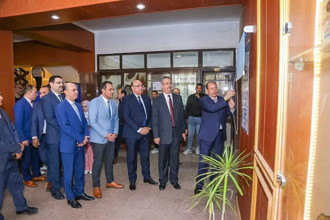 قيادات جامعة المنصورة خلال احتفالات كلية الحقوق باليوبيل الذهبي