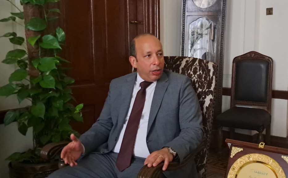حسام صلاح عميد طب قصر العيني 