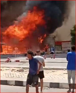 حريق أمام مول البنفسج بأكتوبر