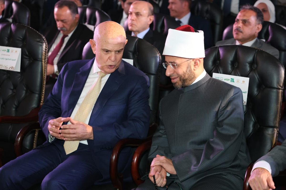 وزير الأوقاف يشارك في تدشين مبادرة المسئولية المجتمعية والسكن الكريم