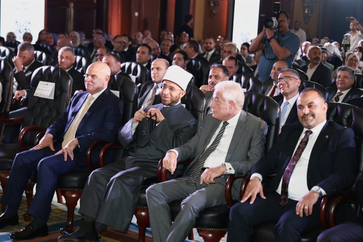 وزير الأوقاف يشارك في تدشين مبادرة المسئولية المجتمعية والسكن الكريم