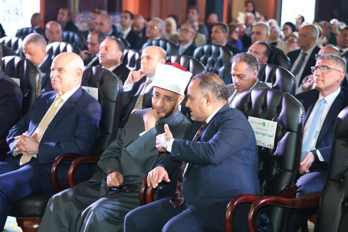 وزير الأوقاف يشارك في تدشين مبادرة المسئولية المجتمعية والسكن الكريم