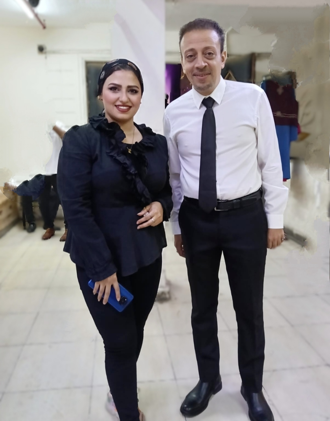 الفنان لؤي مع محررة الوفد