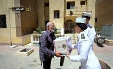 الداخلية تشارك المصريين احتفالاتهم بذكرى ثورة 30 يونيو