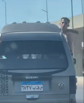 بالفيديو.. استعراض البلطجة في عز النهار على طريق الإسكندرية الصحراوي 