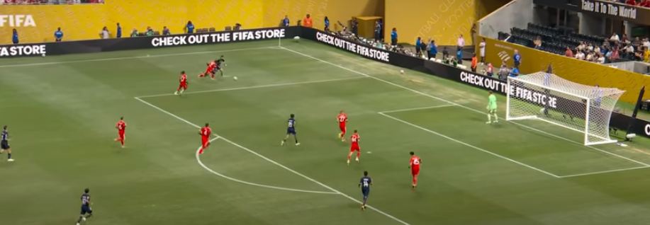 خطورة كفاراتسخيليا على دفاعات بايرن ميونخ