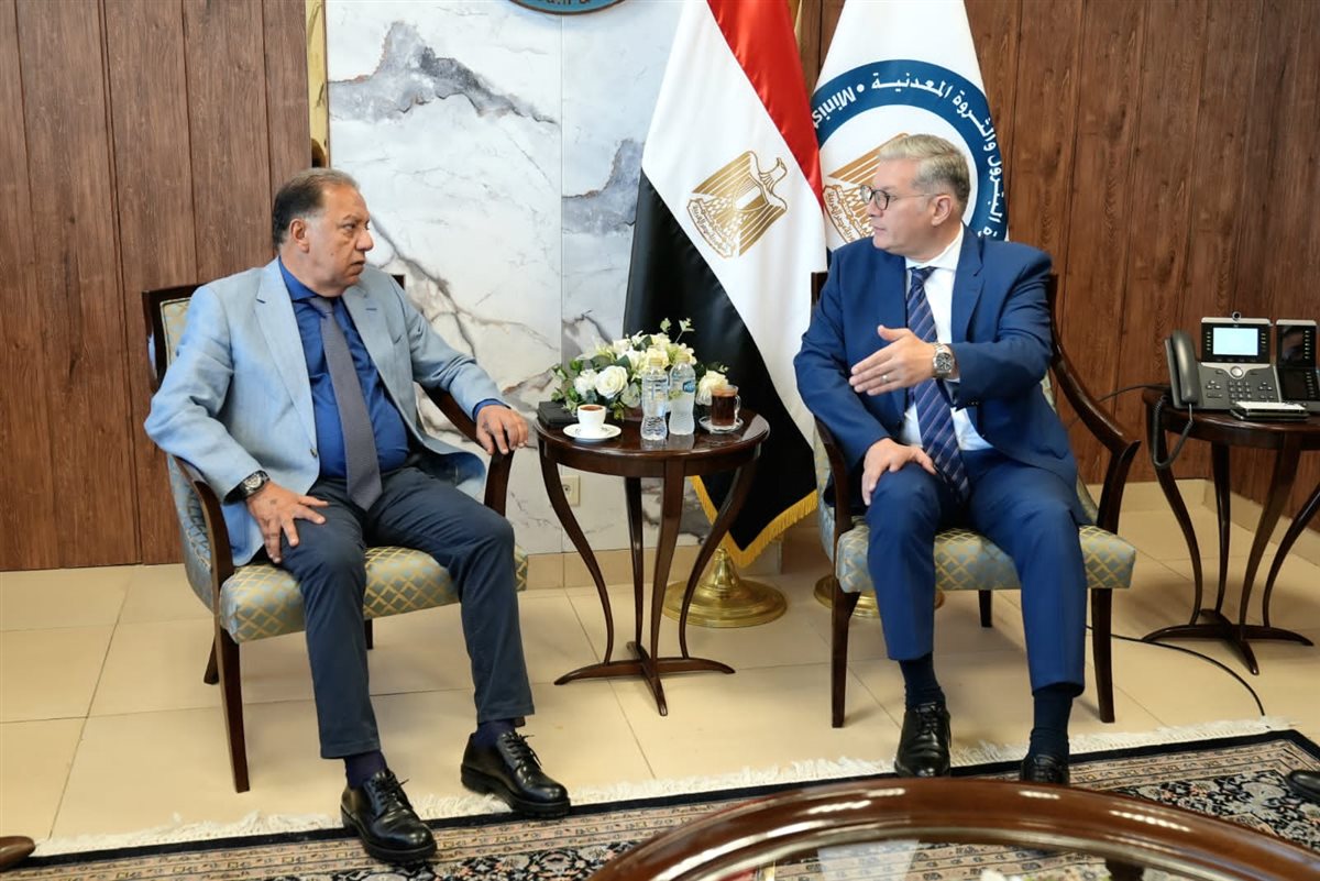 جانب من لقاء وزير البترول والثروة المعدنية والدكتور شريف الجبلي رئيس غرفة الصناعات الكيماوية باتحاد الصناعات