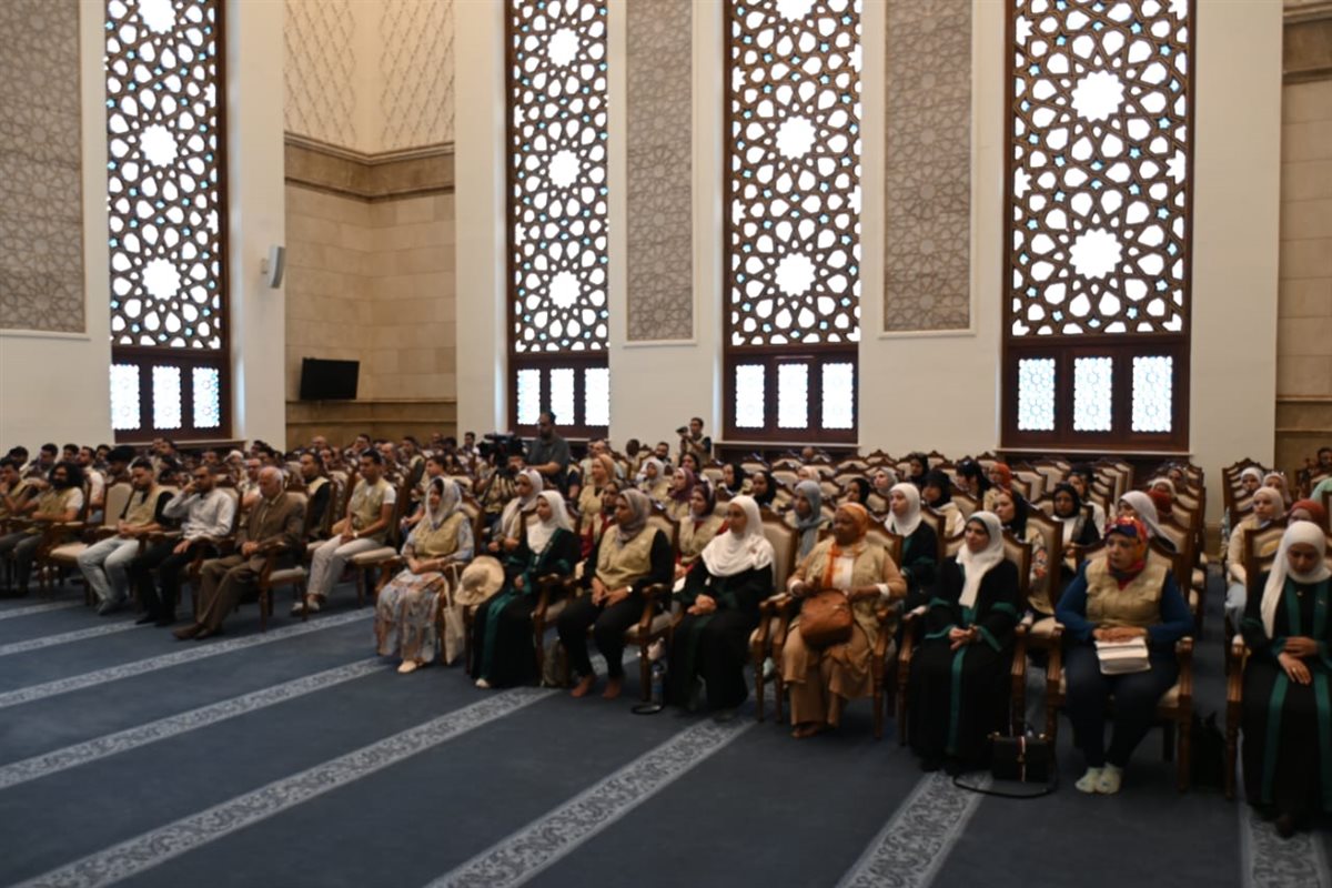 أولى محاضرات معسكر