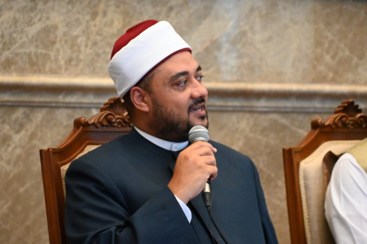 أولى محاضرات معسكر