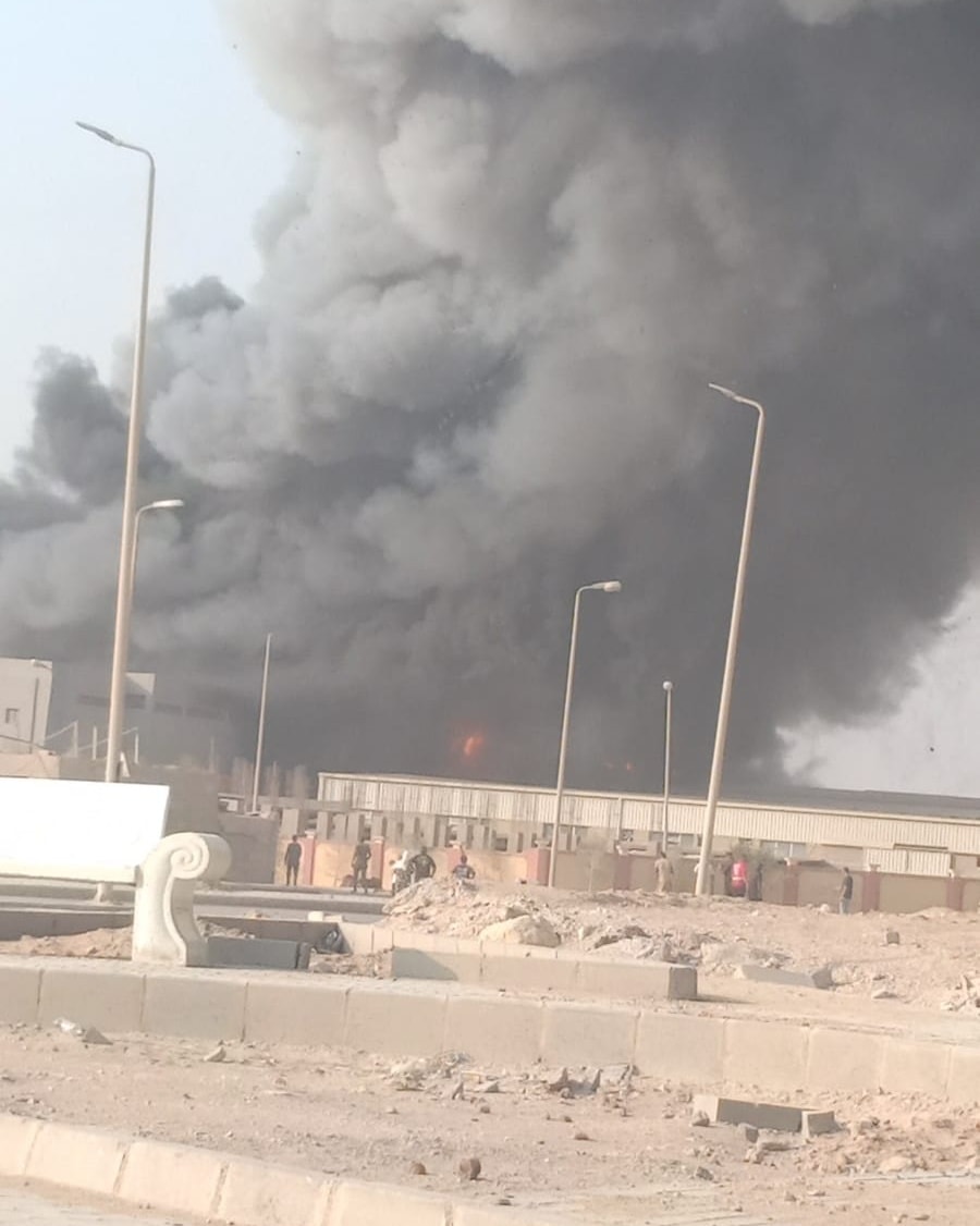 صور جديدة من حريق مصنع منظفات بدر