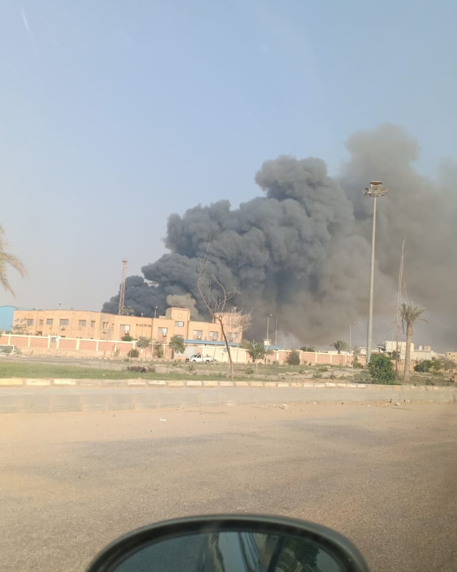 صور جديدة من حريق مصنع منظفات بدر