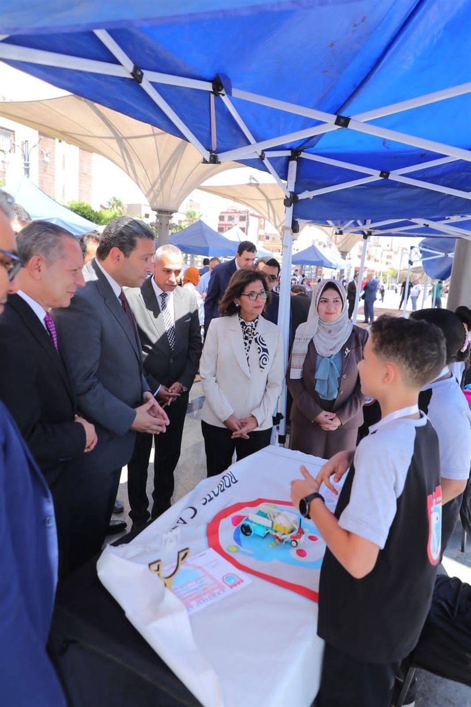 76B41920-A88B-4723-A335-174FA1950092