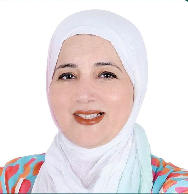 الخبيرة-التربوية-هالة-فاروق