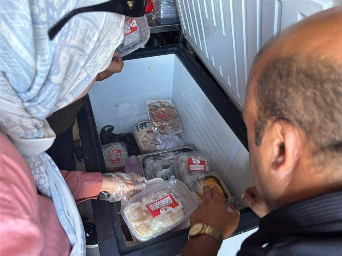 C8174206-5E98-4264-8F1B-F1D4D0AAA278