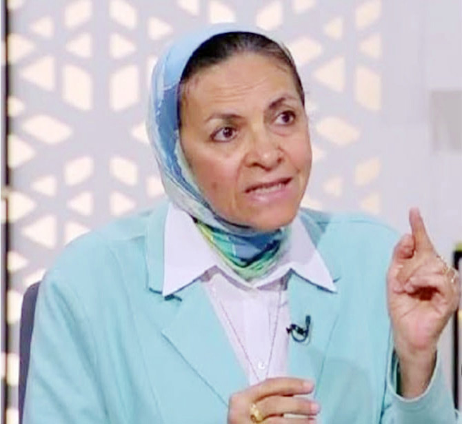الدكتورة يمن الحماقى، أستاذ الاقتصاد والعلوم السياسية
