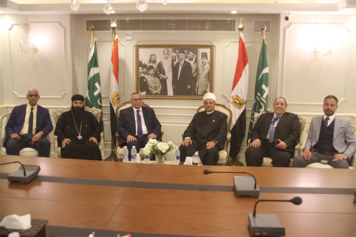 صفوت لطفي: الوفد صدر لمعظم الأحزاب الآخرى قيادات وكوادر ناجحة
