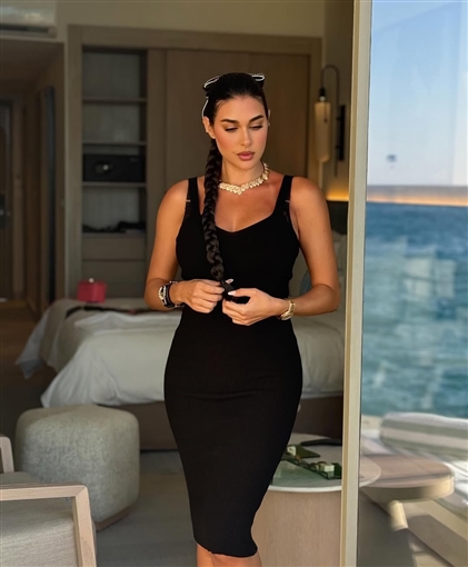 الفنانة ياسمين صبري