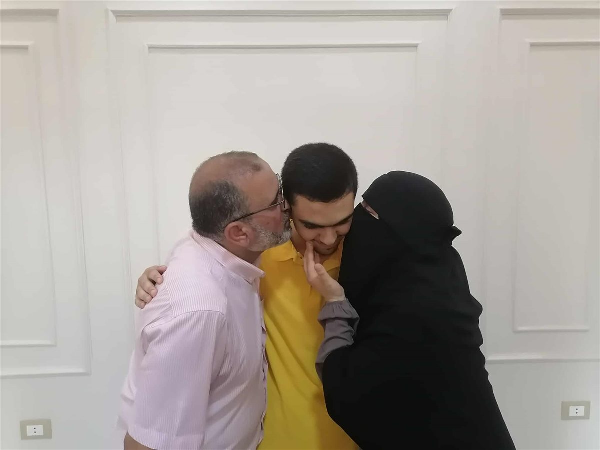 received_2841880852689137