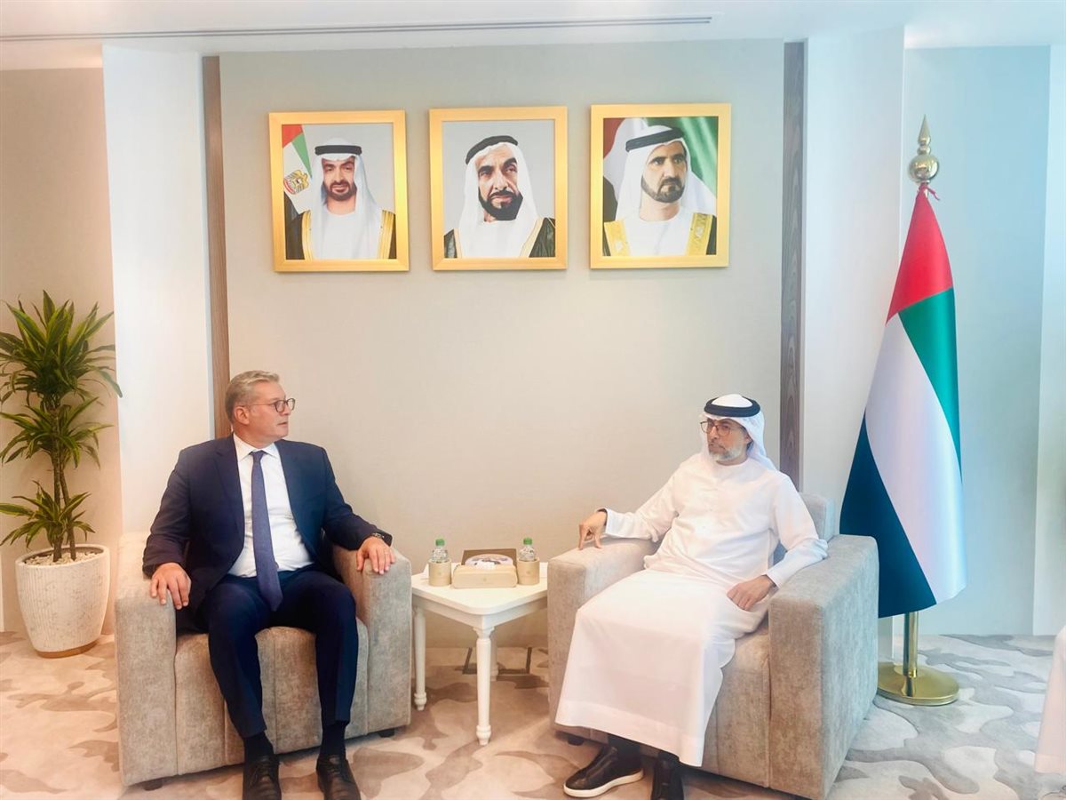 جانب من لقاء وزير البترول والثروة المعدنية ونظيره الإماراتي لبحث سبل التعاون المشترك بإمارة أبو ظبي