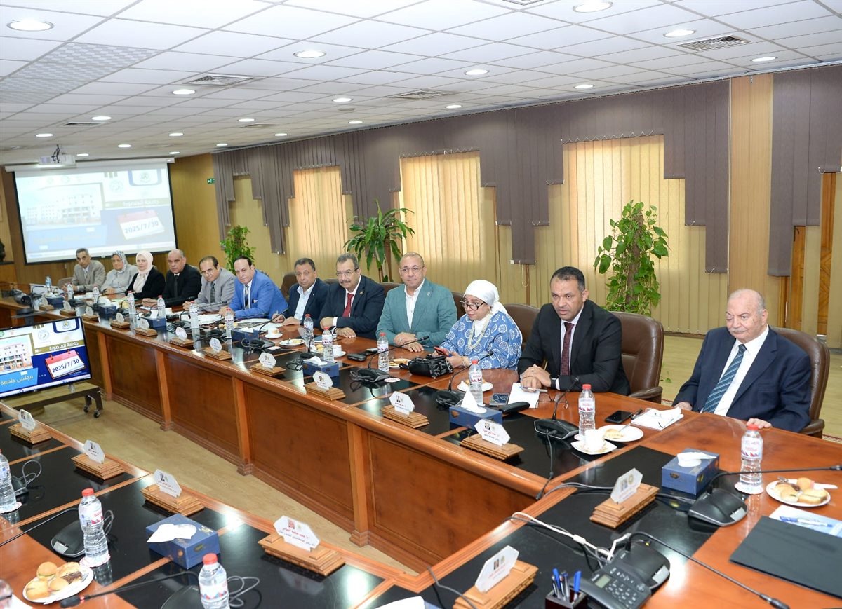 المجلس ناقش عددا من الموضوعات المهمة