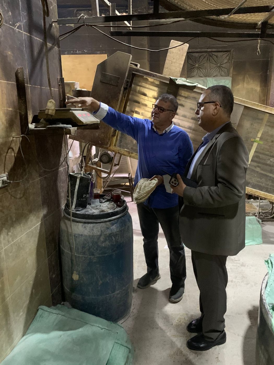 الحملات التموينية لم تقض على ظاهرة سوء حالة رغيف الخبز