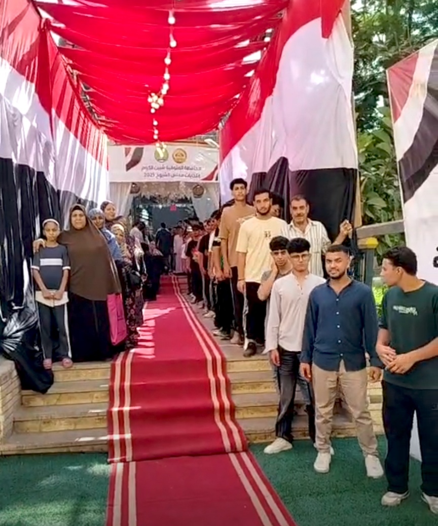 طوابير ناخبين 
