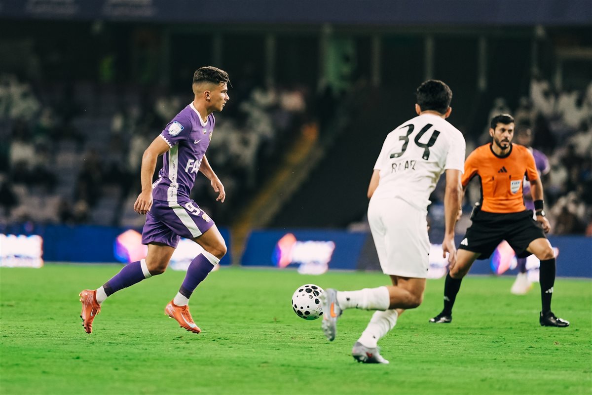 العين يحسم موقعة البطائح بثنائية مثيرة في دوري المحترفين الإماراتي