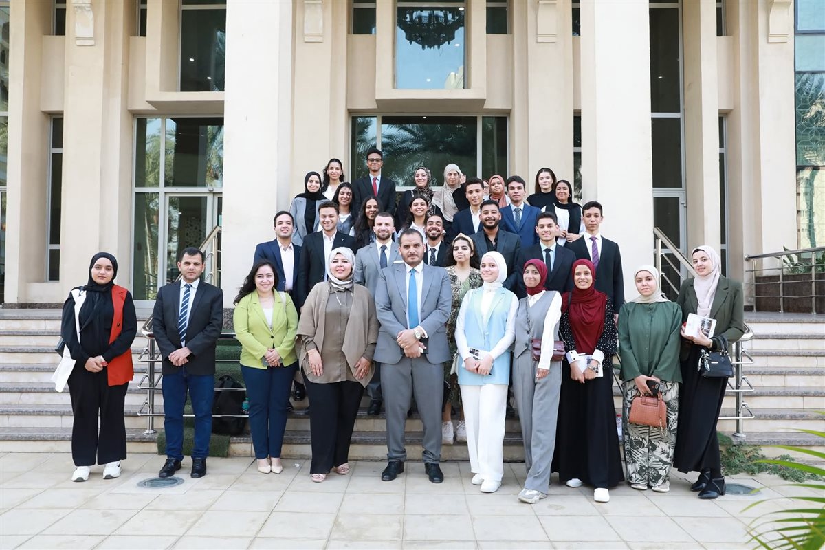 مرصد الأزهر يستقبل وفدًا من طلاب الجامعات ضمن برنامج تدريبي حول السلام