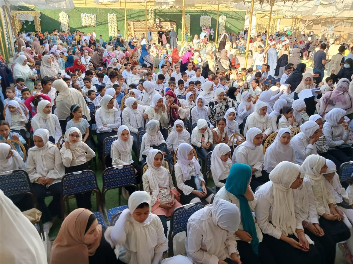 الأوقاف تحتفل بالمولد النبوي الشريف وتكرِّم 500 حافظ وحافظة للقرآن الكريم