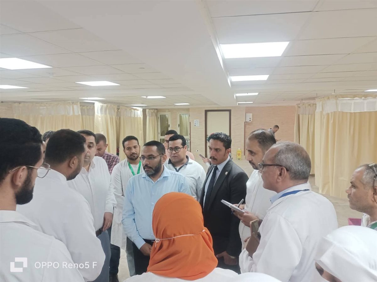 زيارة مساعدي الوزير لمستشفى أبوتشت